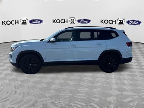 Used 2024 Volkswagen Atlas SE w/ Black Wheel Package AWD/4WD image 4