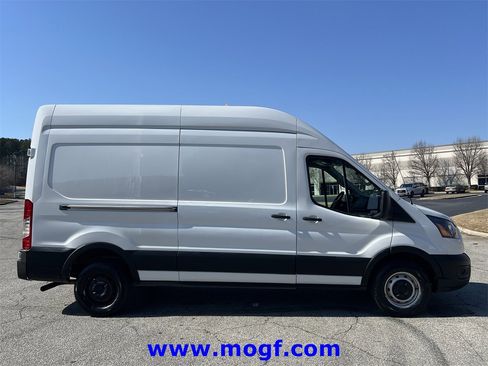 Used 2023 Ford Transit 250 148 High Roof image 26