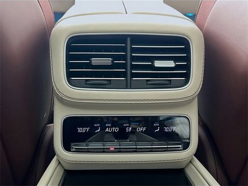 Certified 2023 Mercedes-Benz Maybach GLS 600 Maybach GLS 600 image 27