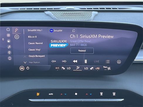 Used 2025 Buick Enclave Preferred image 26