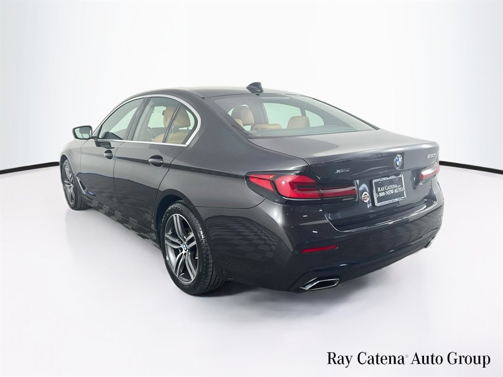 Used 2023 BMW 530i xDrive w/ Premium Package AWD/4WD image 5