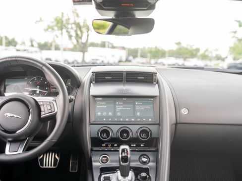 Used 2024 Jaguar F-TYPE R-Dynamic RWD image 23