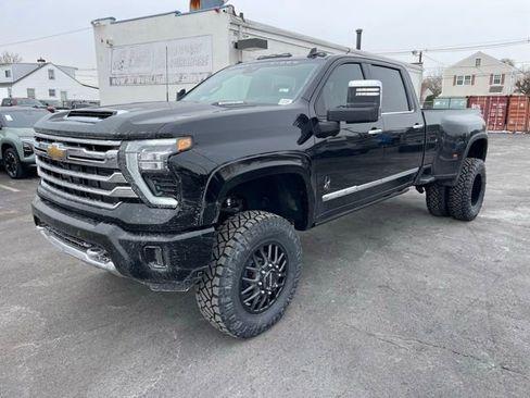 New 2026 Chevrolet Silverado 3500 High Country w/ High Country Premium Package image 3