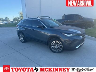 Used 2023 Toyota Venza XLE