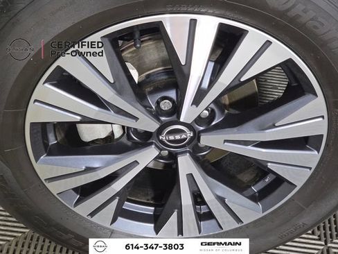 Certified 2023 Nissan Rogue SV w/ SV Premium B Package AWD/4WD image 12