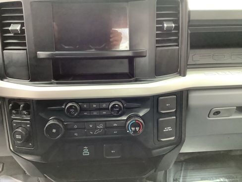 Used 2023 Ford F350 XL image 15