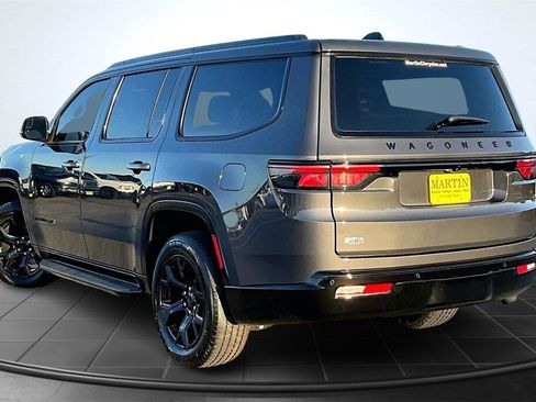 New 2025 Jeep Wagoneer Series II image 3