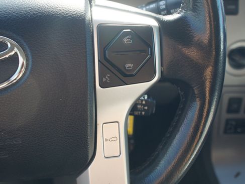 Used 2016 Toyota Sequoia Platinum image 10