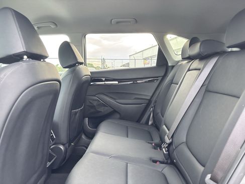 Used 2025 Kia Seltos EX FWD image 22