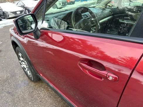 Used 2017 Subaru Crosstrek 2.0i Premium image 11