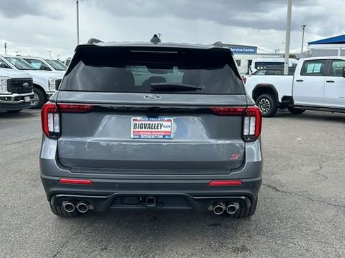 New 2026 Ford Explorer ST w/ Sun And Sound Package AWD/4WD image 4