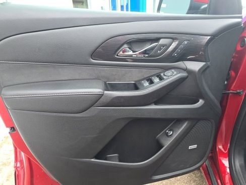 Used 2023 Chevrolet Traverse High Country w/ LPO, Floor Liner Package image 17