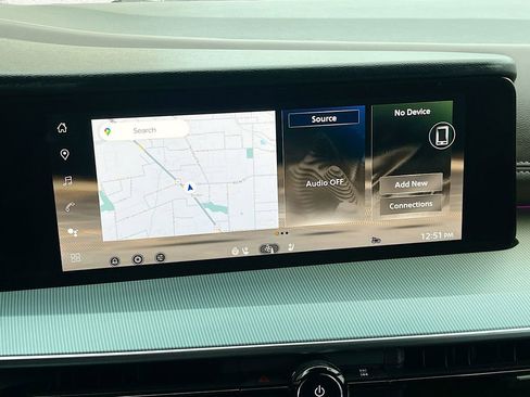 Used 2025 Nissan Murano Platinum w/ Cargo Package image 15