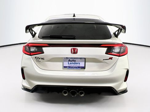 Used 2023 Honda Civic Type R image 6
