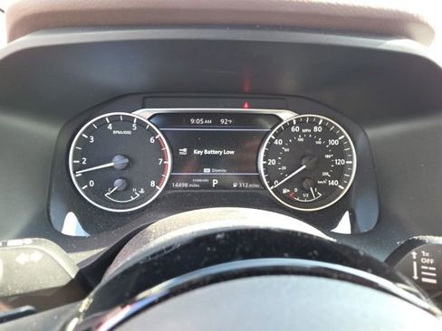 Used 2023 Nissan Rogue SV FWD image 15