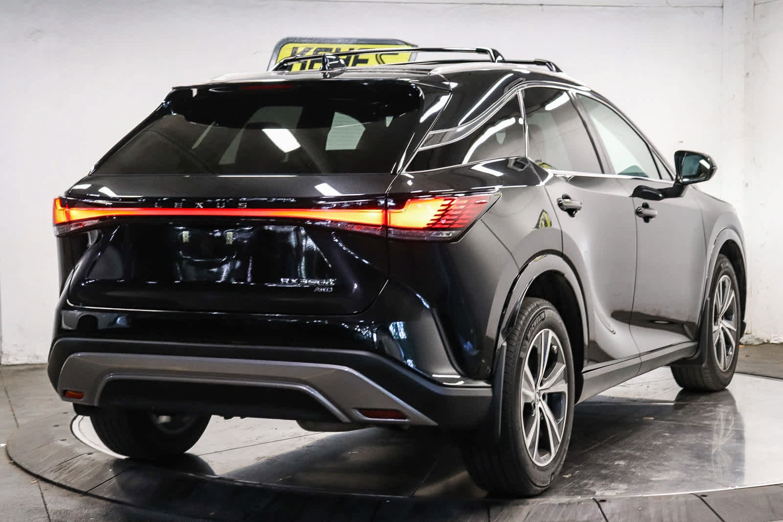 Used 2024 Lexus RX 350h w/ Convenience Package AWD/4WD image 6