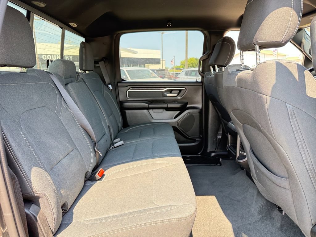 Used 2022 RAM 1500 Big Horn AWD/4WD image 40