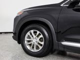 Used 2020 Hyundai Santa Fe SEL image 6