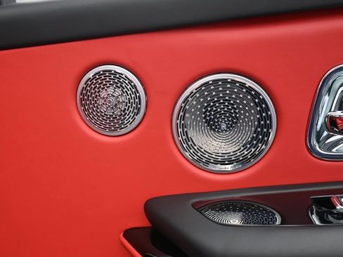 Certified 2019 Rolls-Royce Cullinan AWD/4WD image 34