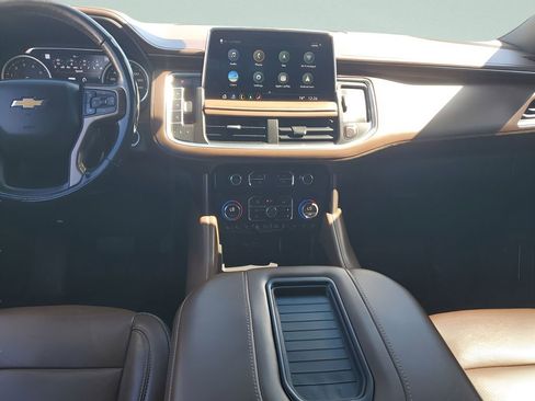 Used 2021 Chevrolet Suburban High Country image 10