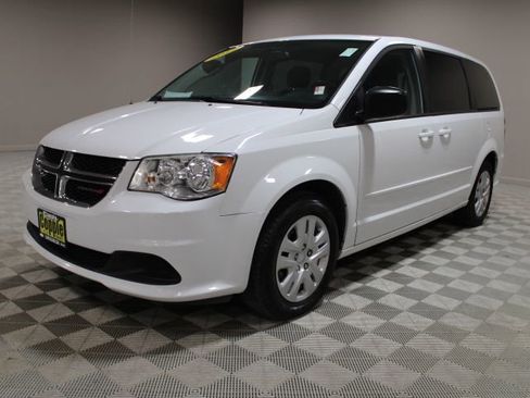 Used 2017 Dodge Grand Caravan SE w/ Power Window Group FWD image 7