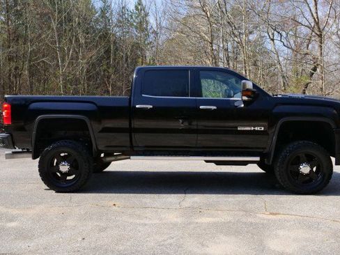 Used 2017 GMC Sierra 2500 SLT image 33