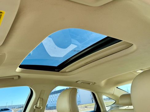 Used 2016 Ford Fusion SE w/ Equipment Group 202A image 29