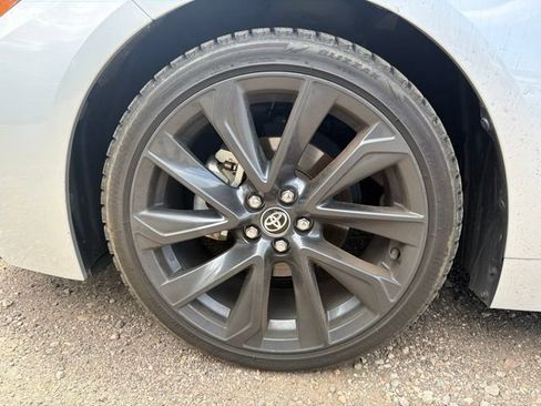 Used 2024 Toyota Corolla SE FWD image 11