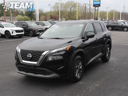 Used 2023 Nissan Rogue S AWD/4WD image 8