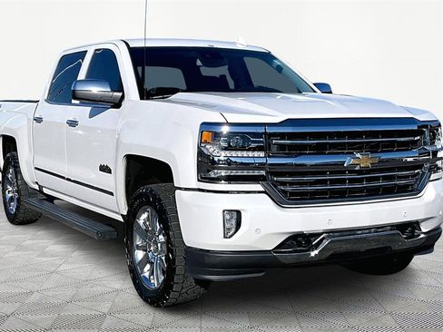 Used 2018 Chevrolet Silverado 1500 High Country image 12