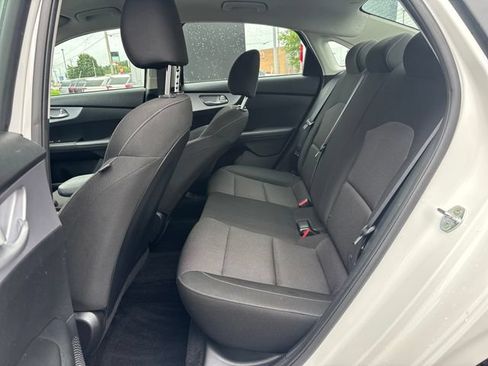 Used 2024 Kia Forte LXS FWD image 16
