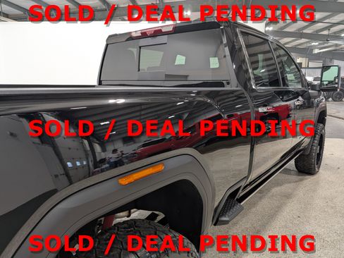 Used 2025 GMC Sierra 3500 Denali image 21