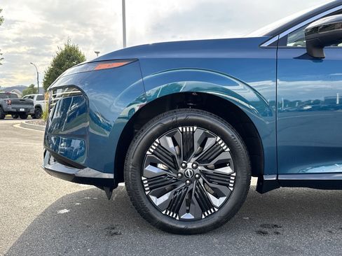 New 2026 Nissan Murano Platinum w/ Cargo Package AWD/4WD image 8
