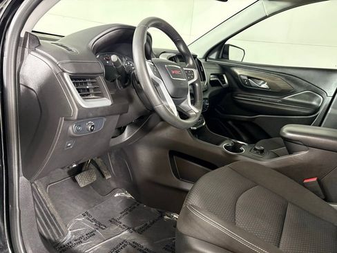 Used 2024 GMC Terrain SLE FWD image 22