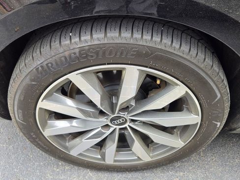 Used 2022 Audi A4 2.0T Premium Plus w/ Premium Plus Package image 9