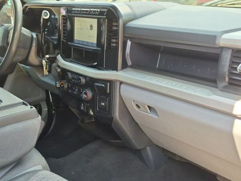 Certified 2023 Ford F250 XL w/ STX Appearance Package AWD/4WD image 18