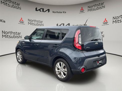 Used 2015 Kia Soul + FWD image 7