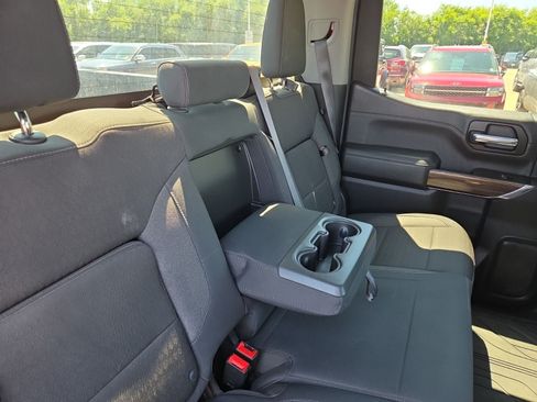 Used 2019 Chevrolet Silverado 1500 LT Trail Boss AWD/4WD image 38