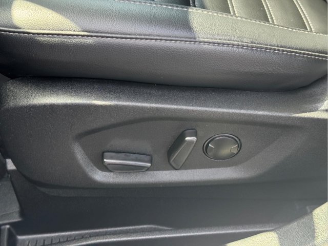 Used 2024 Ford Edge SEL w/ Convenience Package AWD/4WD image 19