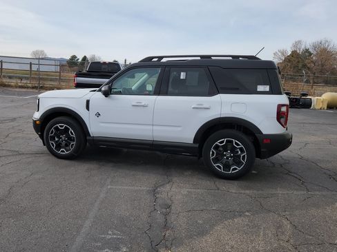 New 2025 Ford Bronco Sport Outer Banks w/ Outer Banks Tech Package+ image 6