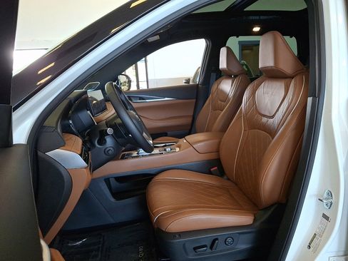 Used 2025 INFINITI QX60 Autograph w/ Cargo Package AWD/4WD image 14