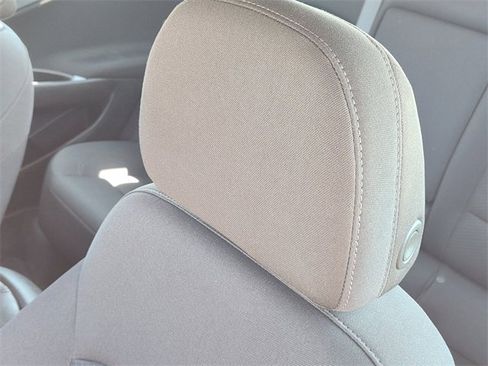 Used 2024 Chevrolet Malibu LT image 16