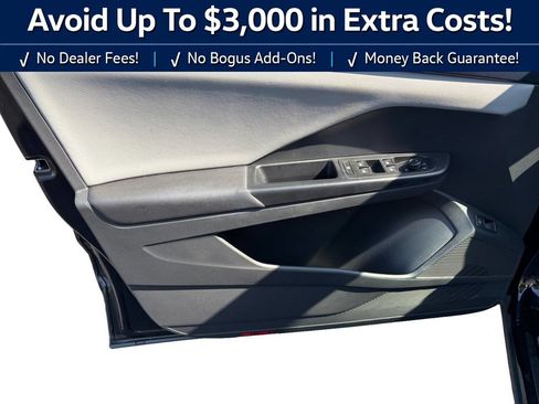 Used 2023 Volkswagen Taos SE FWD image 23