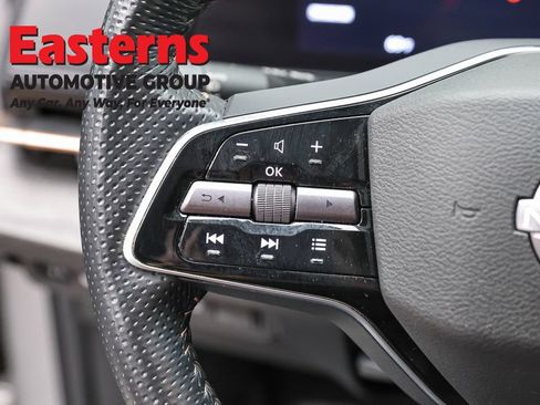 Used 2023 Nissan Ariya FWD image 14