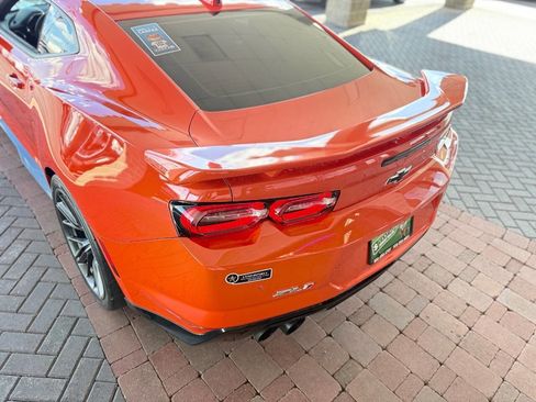 Used 2021 Chevrolet Camaro ZL1 image 17