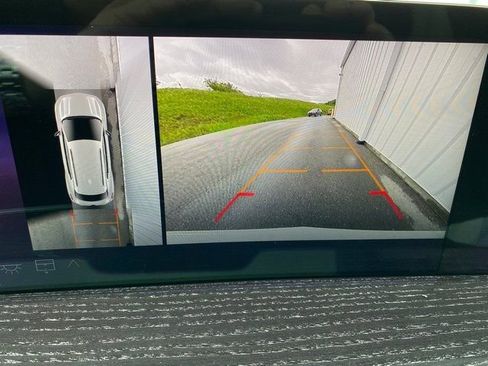 New 2025 Cadillac Escalade IQ Luxury 1 image 9