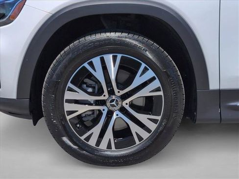 Certified 2026 Mercedes-Benz GLB 250 4MATIC image 26