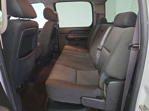 Used 2014 GMC Sierra 3500 SLE image 29