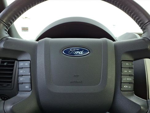 Used 2012 Ford Escape XLT image 28