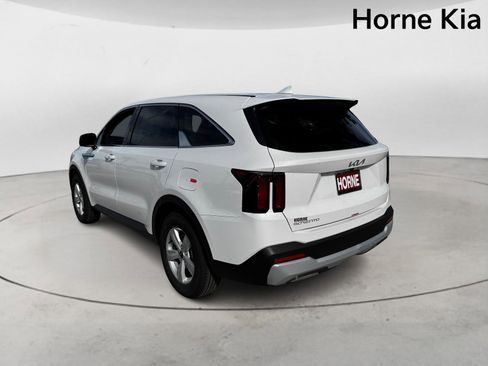 New 2026 Kia Sorento LX image 5